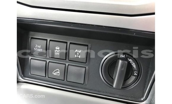 Acheter Import Voiture Toyota Prado Marron à Import - Dubai, Îles Agalega Acheter Import Voiture Toyota Prado Marron à Import - Dubai, Îles Agalega