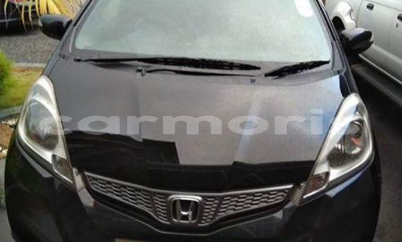 Buy Used Honda fit Black Car in Quatre Bornes in Plaines Wilhems District Buy Used Honda fit Black Car in Quatre Bornes in Plaines Wilhems District