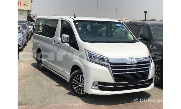 Acheter Import Voiture Toyota Granvia Blanc à Import - Dubai, Îles Agalega Acheter Import Voiture Toyota Granvia Blanc à Import - Dubai, Îles Agalega