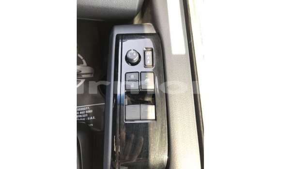 Acheter Import Voiture Toyota Granvia Blanc à Import - Dubai, Îles Agalega Acheter Import Voiture Toyota Granvia Blanc à Import - Dubai, Îles Agalega