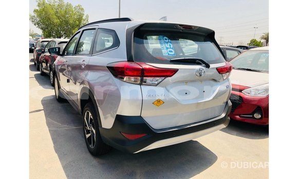 Acheter Import Voiture Toyota Rush Rouge à Import - Dubai, Îles Agalega Acheter Import Voiture Toyota Rush Rouge à Import - Dubai, Îles Agalega