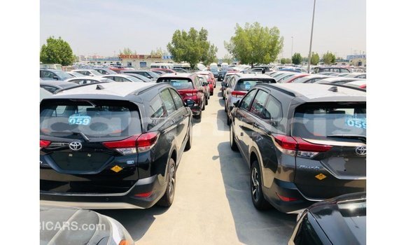 Acheter Import Voiture Toyota Rush Rouge à Import - Dubai, Îles Agalega Acheter Import Voiture Toyota Rush Rouge à Import - Dubai, Îles Agalega