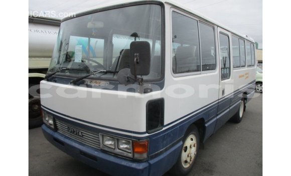 Buy Import Toyota Coaster White Car in Import - Dubai in Agalega Islands Buy Import Toyota Coaster White Car in Import - Dubai in Agalega Islands