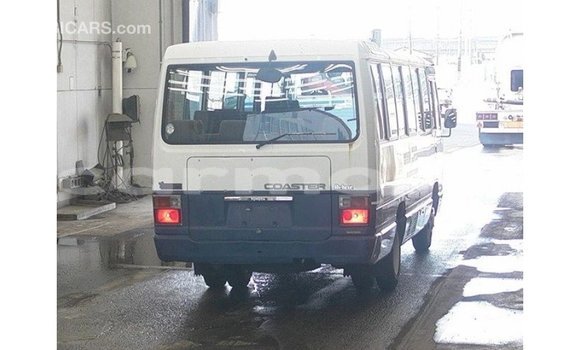 Buy Import Toyota Coaster White Car in Import - Dubai in Agalega Islands Buy Import Toyota Coaster White Car in Import - Dubai in Agalega Islands