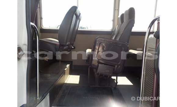 Buy Import Toyota Coaster White Car in Import - Dubai in Agalega Islands Buy Import Toyota Coaster White Car in Import - Dubai in Agalega Islands