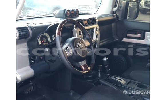 Buy Import Toyota FJ Cruiser White Car in Import - Dubai in Agalega Islands Buy Import Toyota FJ Cruiser White Car in Import - Dubai in Agalega Islands