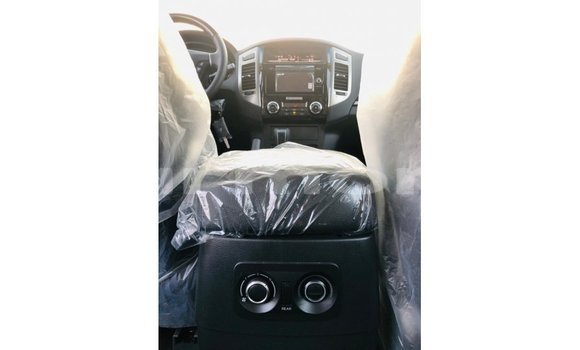 Buy Import Mitsubishi Pajero Black Car in Import - Dubai in Agalega Islands Buy Import Mitsubishi Pajero Black Car in Import - Dubai in Agalega Islands