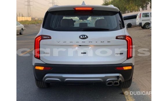 Buy Import Kia Carens White Car in Import - Dubai in Agalega Islands Buy Import Kia Carens White Car in Import - Dubai in Agalega Islands