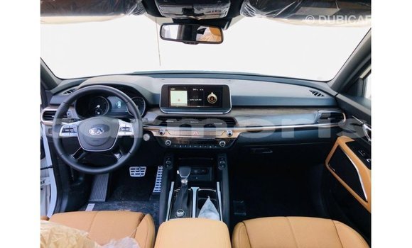 Buy Import Kia Carens White Car in Import - Dubai in Agalega Islands Buy Import Kia Carens White Car in Import - Dubai in Agalega Islands