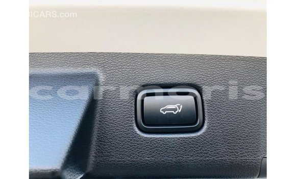 Buy Import Kia Carens White Car in Import - Dubai in Agalega Islands Buy Import Kia Carens White Car in Import - Dubai in Agalega Islands