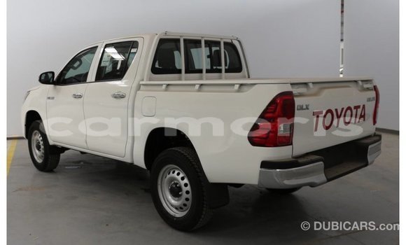 Buy Import Toyota Hilux White Car in Import - Dubai in Agalega Islands Buy Import Toyota Hilux White Car in Import - Dubai in Agalega Islands