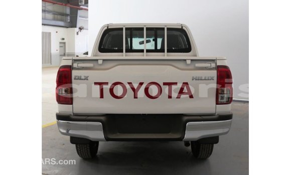 Buy Import Toyota Hilux White Car in Import - Dubai in Agalega Islands Buy Import Toyota Hilux White Car in Import - Dubai in Agalega Islands