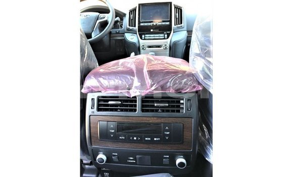 Buy Import Toyota Land Cruiser Black Car in Import - Dubai in Agalega Islands Buy Import Toyota Land Cruiser Black Car in Import - Dubai in Agalega Islands