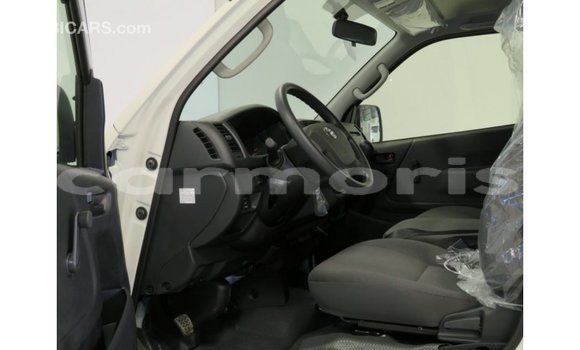 Buy Import Toyota Hiace White Car in Import - Dubai in Agalega Islands Buy Import Toyota Hiace White Car in Import - Dubai in Agalega Islands