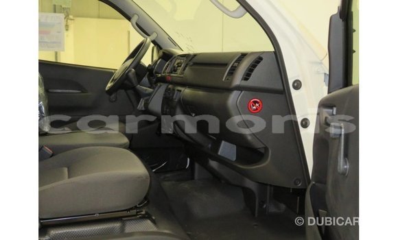 Buy Import Toyota Hiace White Car in Import - Dubai in Agalega Islands Buy Import Toyota Hiace White Car in Import - Dubai in Agalega Islands