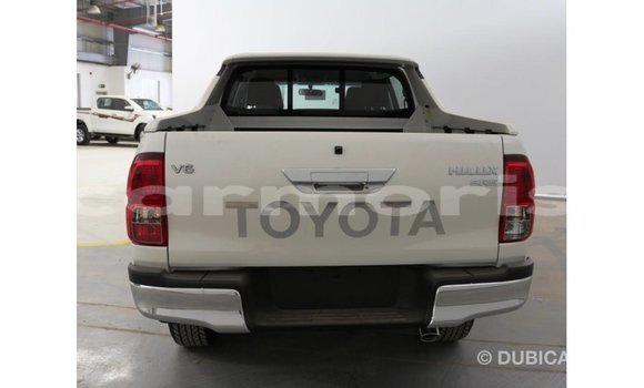 Buy Import Toyota Hilux White Car in Import - Dubai in Agalega Islands Buy Import Toyota Hilux White Car in Import - Dubai in Agalega Islands