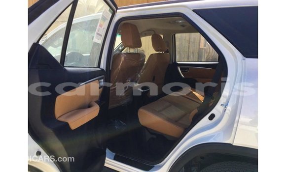 Buy Import Toyota Fortuner White Car in Import - Dubai in Agalega Islands Buy Import Toyota Fortuner White Car in Import - Dubai in Agalega Islands
