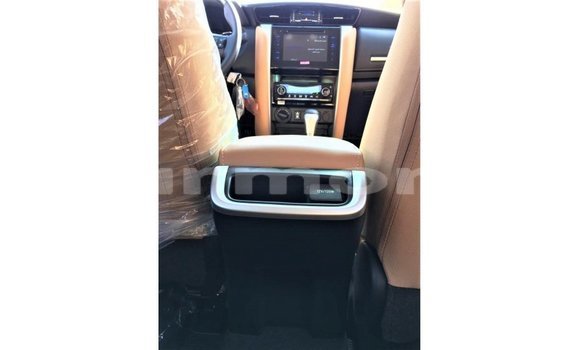 Buy Import Toyota Fortuner White Car in Import - Dubai in Agalega Islands Buy Import Toyota Fortuner White Car in Import - Dubai in Agalega Islands