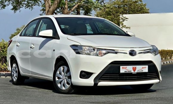 Buy Import Toyota DA White Truck in Import - Dubai in Agalega Islands