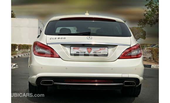 Buy Import Mercedes-Benz 190 White Car in Import - Dubai in Agalega Islands Buy Import Mercedes-Benz 190 White Car in Import - Dubai in Agalega Islands