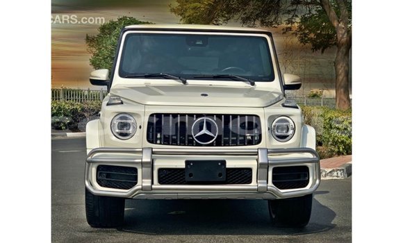 Buy Import Mercedes-Benz 190 White Car in Import - Dubai in Agalega Islands Buy Import Mercedes-Benz 190 White Car in Import - Dubai in Agalega Islands