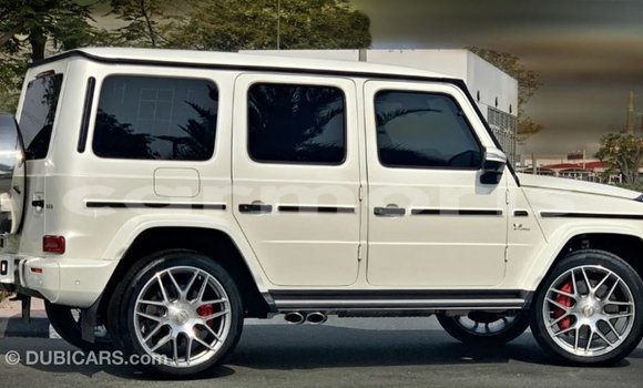 Buy Import Mercedes-Benz 190 White Car in Import - Dubai in Agalega Islands Buy Import Mercedes-Benz 190 White Car in Import - Dubai in Agalega Islands