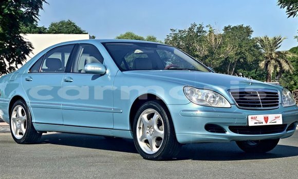 Buy Import Mercedes-Benz 200 Blue Car in Import - Dubai in Agalega Islands Buy Import Mercedes-Benz 200 Blue Car in Import - Dubai in Agalega Islands