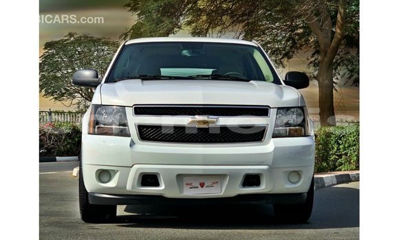 Buy Import Chevrolet Tahoe White Car in Import - Dubai in Agalega Islands Buy Import Chevrolet Tahoe White Car in Import - Dubai in Agalega Islands