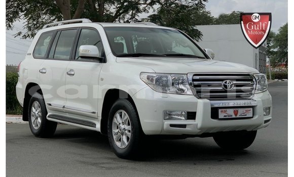 Buy Import Toyota Land Cruiser White Car in Import - Dubai in Agalega Islands Buy Import Toyota Land Cruiser White Car in Import - Dubai in Agalega Islands