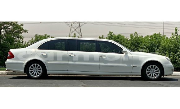 Buy Import Mercedes-Benz 200 White Car in Import - Dubai in Agalega Islands Buy Import Mercedes-Benz 200 White Car in Import - Dubai in Agalega Islands