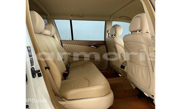 Buy Import Mercedes-Benz 200 White Car in Import - Dubai in Agalega Islands Buy Import Mercedes-Benz 200 White Car in Import - Dubai in Agalega Islands