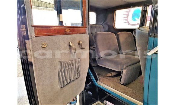 Buy Import Buick Electra Blue Car in Import - Dubai in Agalega Islands Buy Import Buick Electra Blue Car in Import - Dubai in Agalega Islands