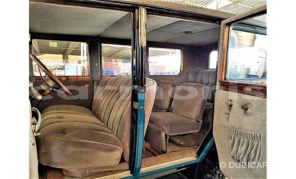 Buy Import Buick Electra Blue Car in Import - Dubai in Agalega Islands Buy Import Buick Electra Blue Car in Import - Dubai in Agalega Islands