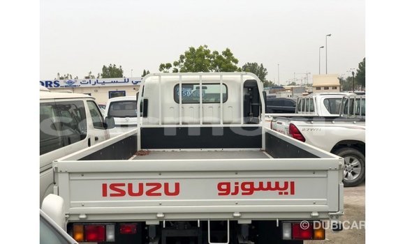 Buy Import Isuzu Rodeo White Car in Import - Dubai in Agalega Islands Buy Import Isuzu Rodeo White Car in Import - Dubai in Agalega Islands