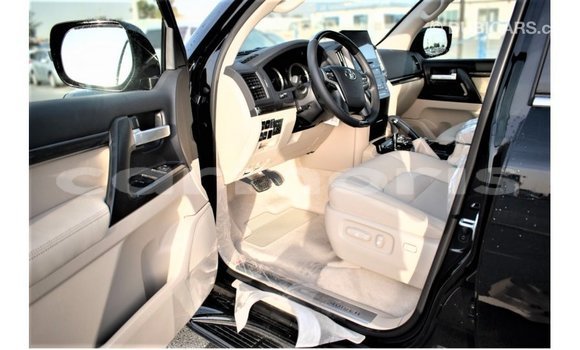 Buy Import Toyota Land Cruiser Black Car in Import - Dubai in Agalega Islands Buy Import Toyota Land Cruiser Black Car in Import - Dubai in Agalega Islands