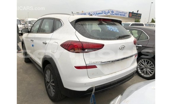 Buy Import Hyundai Tucson White Car in Import - Dubai in Agalega Islands Buy Import Hyundai Tucson White Car in Import - Dubai in Agalega Islands