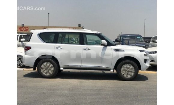 Buy Import Nissan Patrol White Car in Import - Dubai in Agalega Islands Buy Import Nissan Patrol White Car in Import - Dubai in Agalega Islands