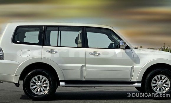 Buy Import Mitsubishi Pajero White Car in Import - Dubai in Agalega Islands Buy Import Mitsubishi Pajero White Car in Import - Dubai in Agalega Islands