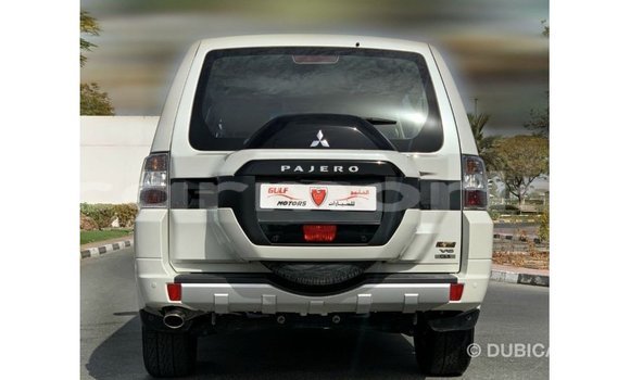 Buy Import Mitsubishi Pajero White Car in Import - Dubai in Agalega Islands Buy Import Mitsubishi Pajero White Car in Import - Dubai in Agalega Islands