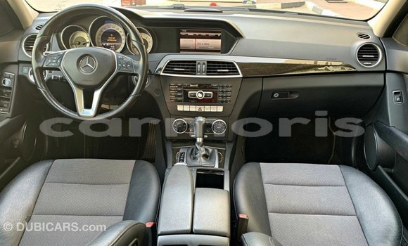 Buy Import Mercedes-Benz 200 Blue Car in Import - Dubai in Agalega Islands Buy Import Mercedes-Benz 200 Blue Car in Import - Dubai in Agalega Islands