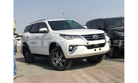 Buy Import Toyota Fortuner White Car in Import - Dubai in Agalega Islands Buy Import Toyota Fortuner White Car in Import - Dubai in Agalega Islands