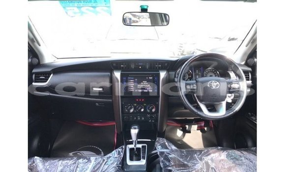 Buy Import Toyota Fortuner White Car in Import - Dubai in Agalega Islands Buy Import Toyota Fortuner White Car in Import - Dubai in Agalega Islands