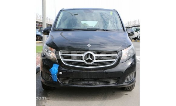 Buy Import Mercedes-Benz 250 Black Car in Import - Dubai in Agalega Islands Buy Import Mercedes-Benz 250 Black Car in Import - Dubai in Agalega Islands