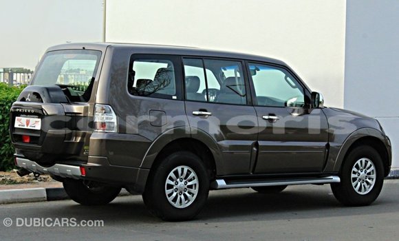 Buy Import Mitsubishi Pajero Brown Car in Import - Dubai in Agalega Islands Buy Import Mitsubishi Pajero Brown Car in Import - Dubai in Agalega Islands