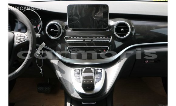 Buy Import Mercedes-Benz 250 Black Car in Import - Dubai in Agalega Islands Buy Import Mercedes-Benz 250 Black Car in Import - Dubai in Agalega Islands