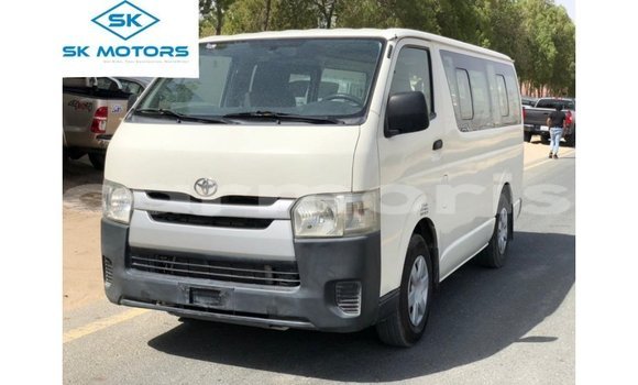 Buy Import Toyota Hiace White Car in Import - Dubai in Agalega Islands Buy Import Toyota Hiace White Car in Import - Dubai in Agalega Islands