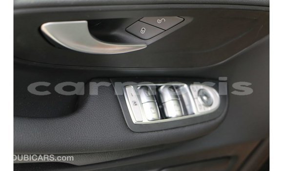 Buy Import Mercedes-Benz 250 Black Car in Import - Dubai in Agalega Islands Buy Import Mercedes-Benz 250 Black Car in Import - Dubai in Agalega Islands