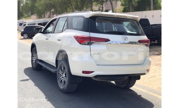 Buy Import Toyota Fortuner White Car in Import - Dubai in Agalega Islands Buy Import Toyota Fortuner White Car in Import - Dubai in Agalega Islands