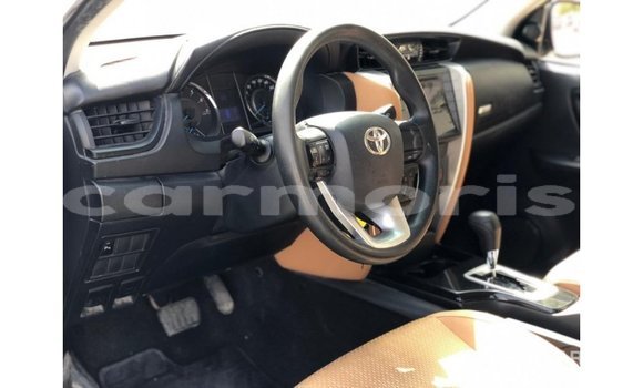 Buy Import Toyota Fortuner White Car in Import - Dubai in Agalega Islands Buy Import Toyota Fortuner White Car in Import - Dubai in Agalega Islands