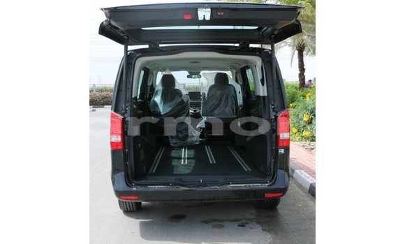 Buy Import Mercedes-Benz 250 Black Car in Import - Dubai in Agalega Islands Buy Import Mercedes-Benz 250 Black Car in Import - Dubai in Agalega Islands